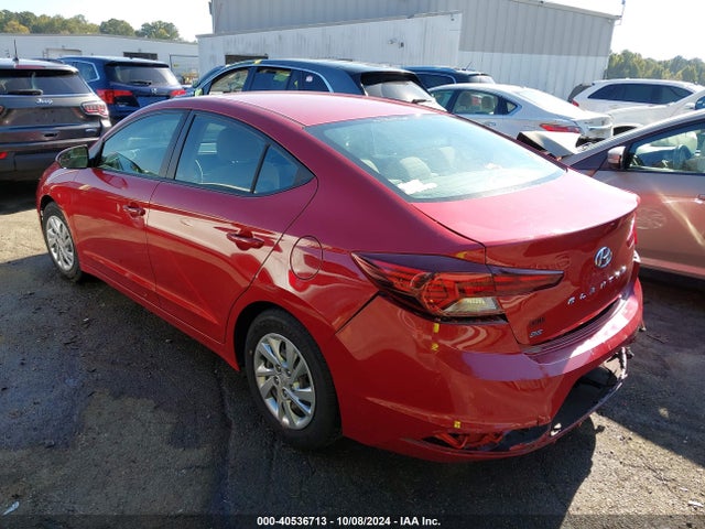 Hyundai ELANTRA SE 2019 KMHD74LF0KU806674 Image 3