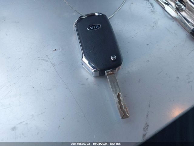 5XXG24J20MG006613 KIA K5 LX