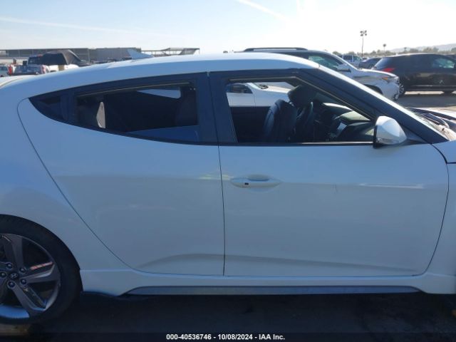 KMHTC6AE9FU221370 Hyundai Veloster Turbo