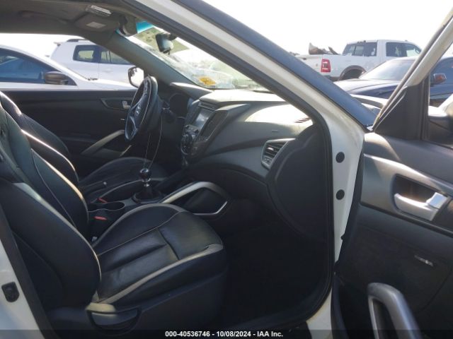 KMHTC6AE9FU221370 Hyundai Veloster Turbo