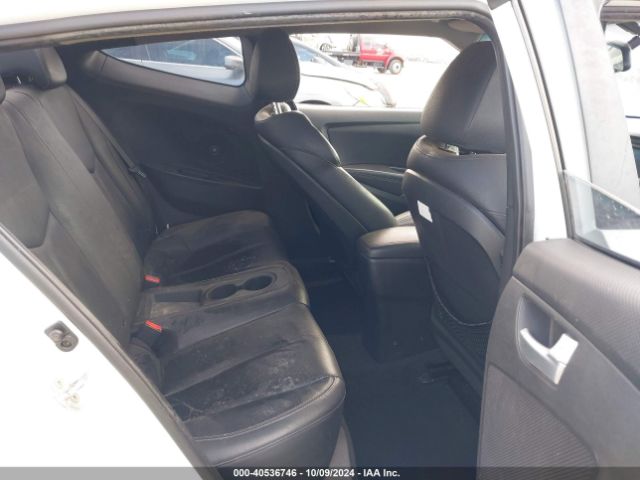 KMHTC6AE9FU221370 Hyundai Veloster Turbo