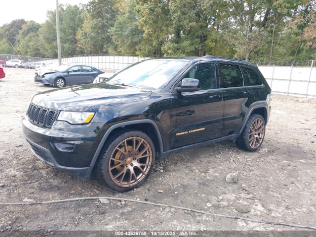 1C4RJEAG6HC916334 Jeep Grand Cherokee Laredo 4x2