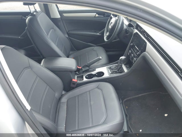 Volkswagen Passat 2.0t Se 2021 1VWSA7A36MC000139 Image 5