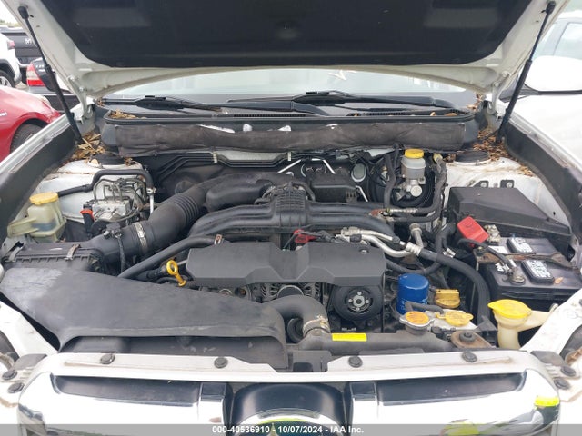 Subaru Outback 2.5i Limited 2014 4S4BRBLC1E3277130 Image 10