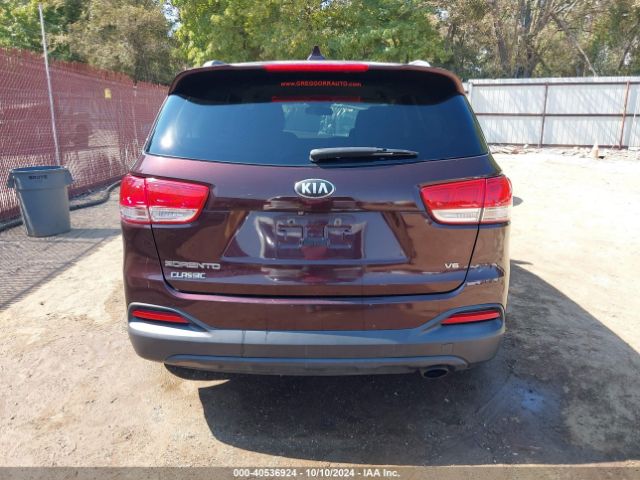 5XYPGDA57GG046313 KIA Sorento 3.3l Lx