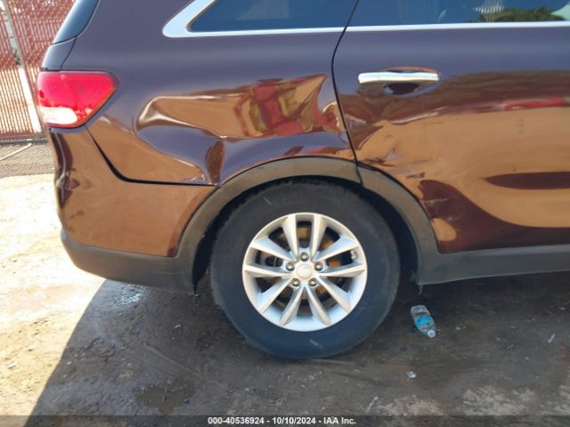 5XYPGDA57GG046313 KIA Sorento 3.3l Lx