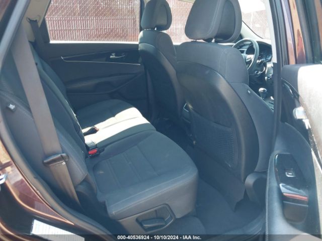 5XYPGDA57GG046313 KIA Sorento 3.3l Lx