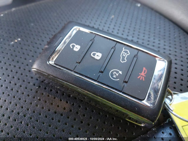 1C4RJKDG1P8110168 Jeep Grand Cherokee L Overland 4x4