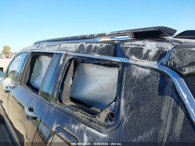 1C4RJKDG1P8110168 Jeep Grand Cherokee L Overland 4x4