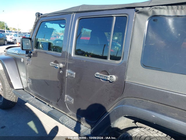 1C4BJWEG0GL169443 Jeep Wrangler Unlimited Sahara
