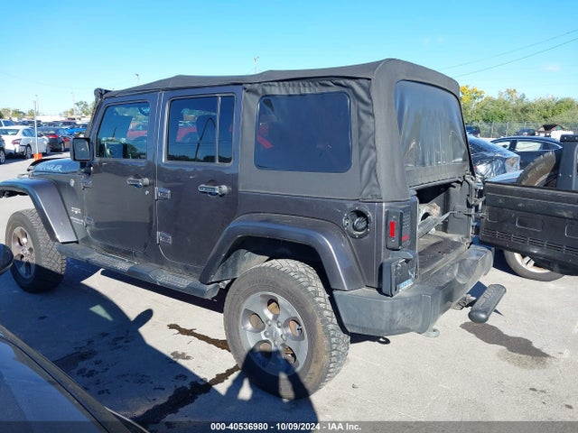 1C4BJWEG0GL169443 Jeep Wrangler Unlimited Sahara