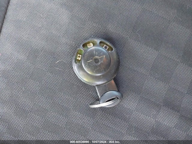 2009 MINI COOPER S WMWMF73559TW84780 Photo 10