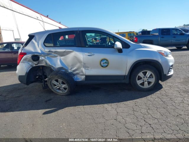 KL7CJNSBXJB709088 Chevrolet TRAX LS