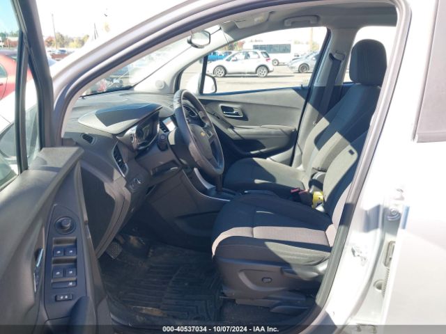 KL7CJNSBXJB709088 Chevrolet TRAX LS