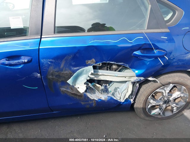 40537051 :رقم المزاد ، 3KPF24AD5KE064848 vin ، 2019 Kia Forte Lxs مزاد بيع