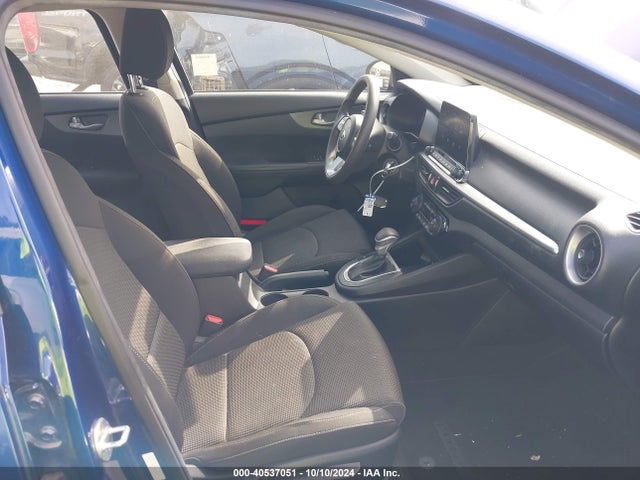40537051 :رقم المزاد ، 3KPF24AD5KE064848 vin ، 2019 Kia Forte Lxs مزاد بيع
