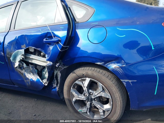 40537051 :رقم المزاد ، 3KPF24AD5KE064848 vin ، 2019 Kia Forte Lxs مزاد بيع