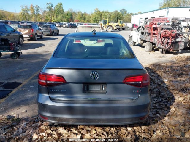 3VWL17AJ0HM205267 Volkswagen Jetta 1.8t Sel