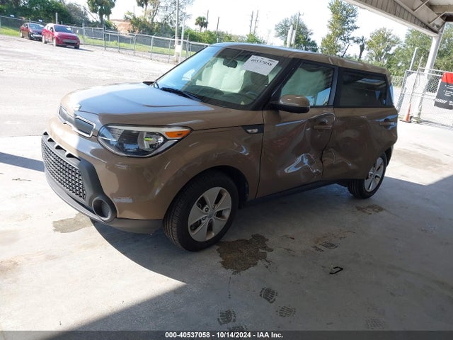 KIA Soul 2014 KNDJN2A23E7057583 Image 2
