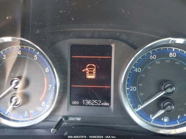 2T1BURHE3HC900863 Toyota COROLLA LE