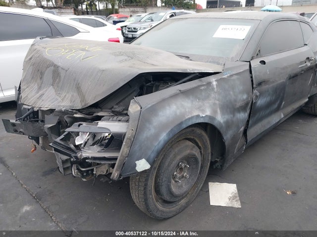 Chevrolet Camaro 1lt 2018 1G1FB1RX4J0169944 Image 18