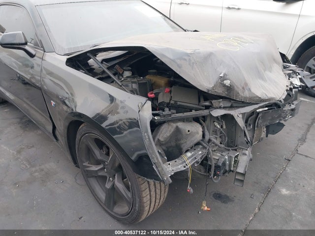Chevrolet Camaro 1lt 2018 1G1FB1RX4J0169944 Image 19