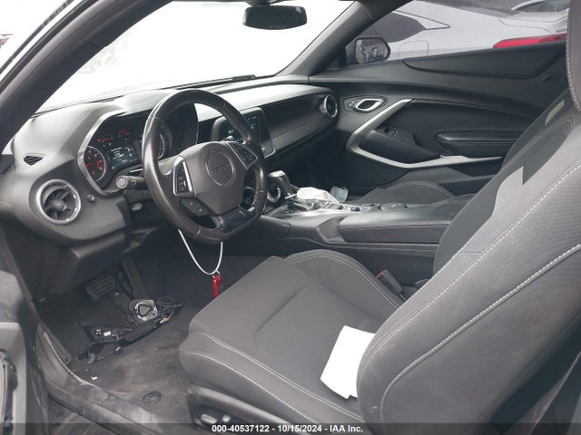 Chevrolet Camaro 1lt 2018 1G1FB1RX4J0169944 Image 5