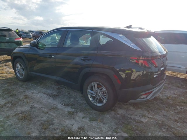 5NMJA3DE2SH463656 Hyundai TUCSON SE