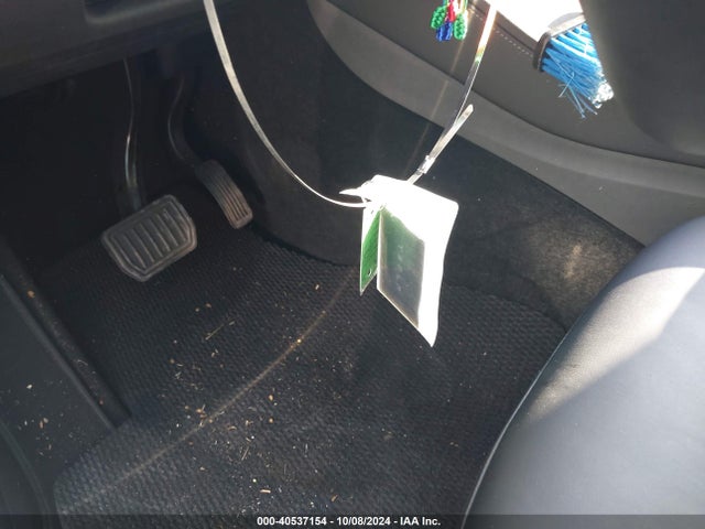 2021 TESLA MODEL Y 5YJYGDEE9MF288375 Photo 10