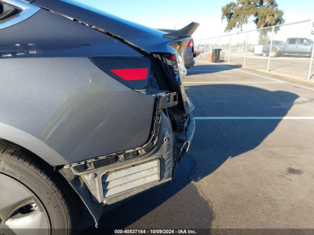 5YJ3E1EB1JF144660 Tesla Model 3 Long Range/performance