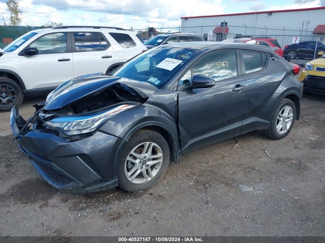 Toyota C-HR LE 2020 NMTKHMBX1LR102426 Image 2