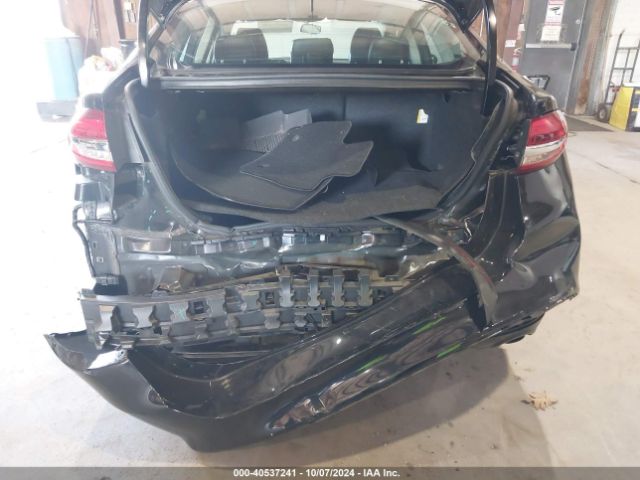 3FA6P0HD1JR183333 Ford FUSION SE