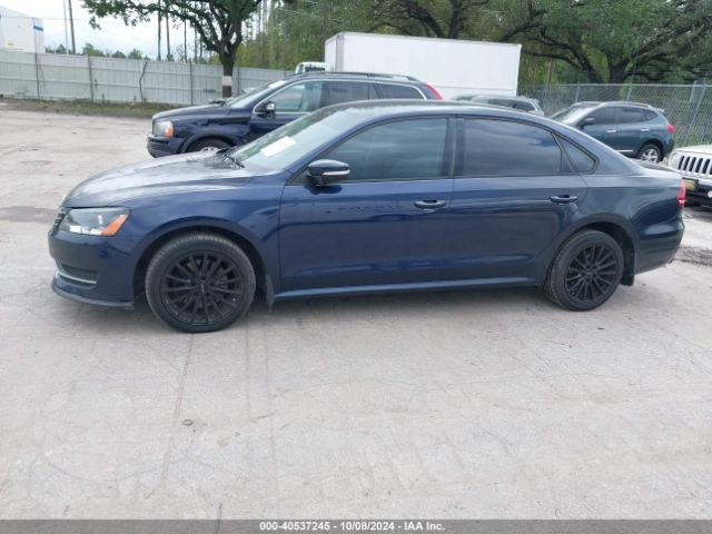 1VWAT7A33FC007638 Volkswagen Passat 1.8t S