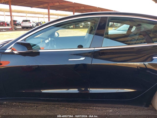 Tesla Model 3 Long Range/performance 2019 5YJ3E1EB4KF364800 Image 14