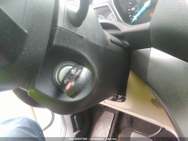 1FMCU0HDXJUD14592 Ford ESCAPE SEL