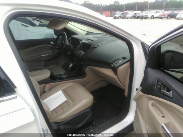 1FMCU0HDXJUD14592 Ford ESCAPE SEL