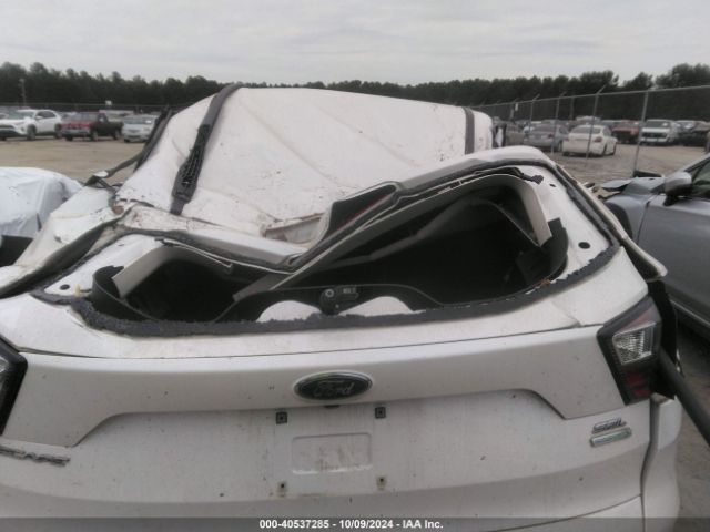 1FMCU0HDXJUD14592 Ford ESCAPE SEL