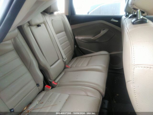 1FMCU0HDXJUD14592 Ford ESCAPE SEL