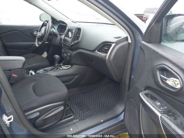 Jeep Cherokee Latitude 2019 1C4PJMCB0KD417727 Image 5