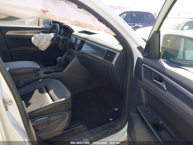 1V25E2CA2LC222645 Volkswagen Atlas Cross Sport 3.6l V6 Se W/technology/3.6l V6 Se W/technology R-line