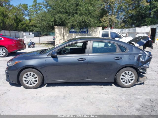 3KPF24AD1ME353860 KIA FORTE FE
