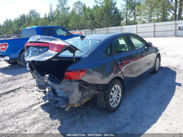 3KPF24AD1ME353860 KIA FORTE FE