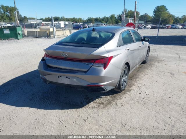 KMHLM4AG5PU452397 Hyundai ELANTRA SEL