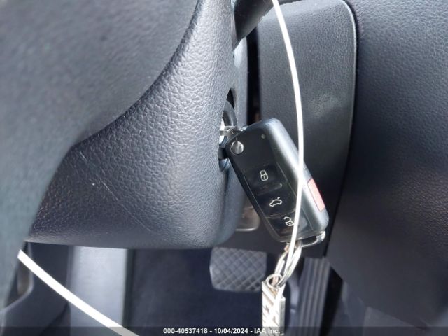 3VW2K7AJ8EM357608 Volkswagen Jetta 2.0l S