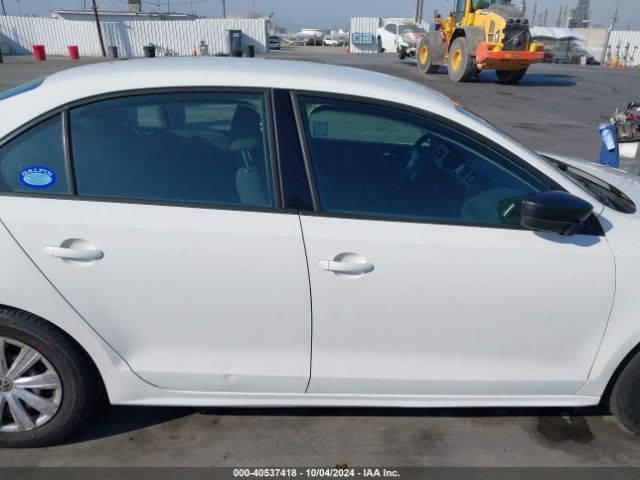 3VW2K7AJ8EM357608 Volkswagen Jetta 2.0l S