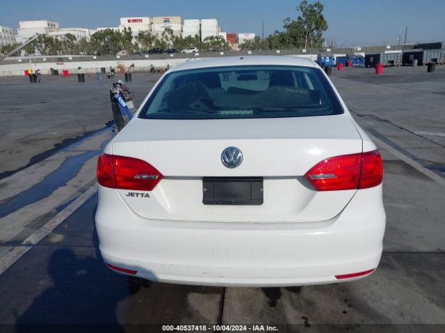 3VW2K7AJ8EM357608 Volkswagen Jetta 2.0l S