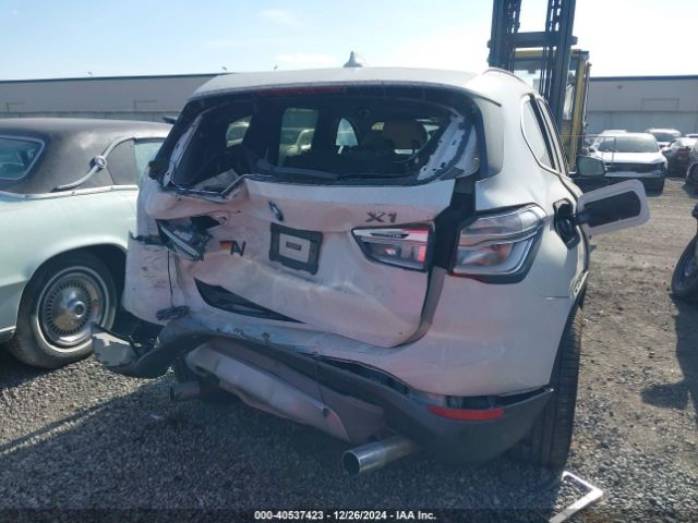 WBXHU7C30HP924613 BMW X1 Sdrive28i