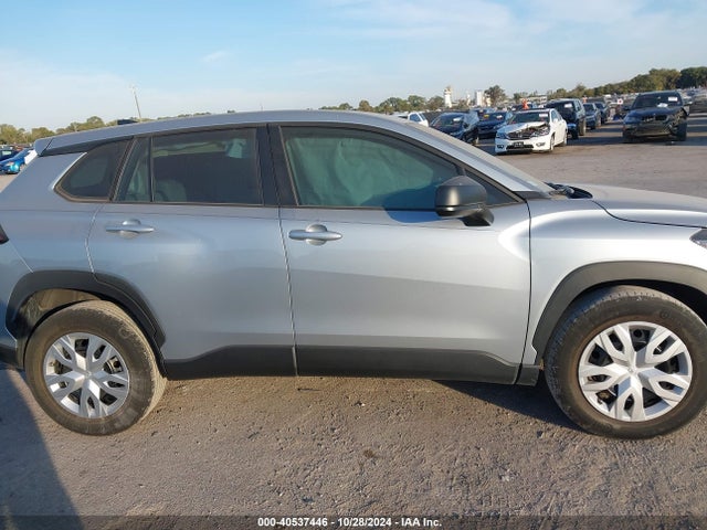 Toyota Corolla Cross L 2022 7MUAAAAG3NV022006 Image 13