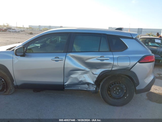 Toyota Corolla Cross L 2022 7MUAAAAG3NV022006 Image 14