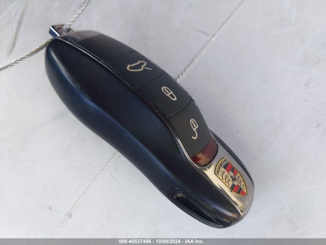 2018 PORSCHE 911 WP0AA2A94JS106063 Photo 10